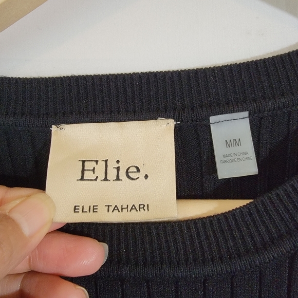 ELIE TAHARI Black Ribbed Knit Sweater Top Sz L Short Sleeve Crewneck Minimalist - Picture 9 of 12